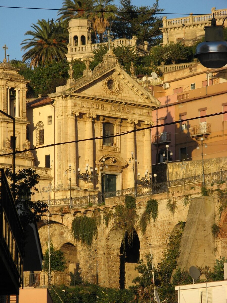Bagnara Calabra in 3 giorni: mare, belvederi e sapori d’estate